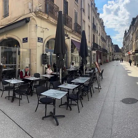 Le Dauphine Apartment Dijon